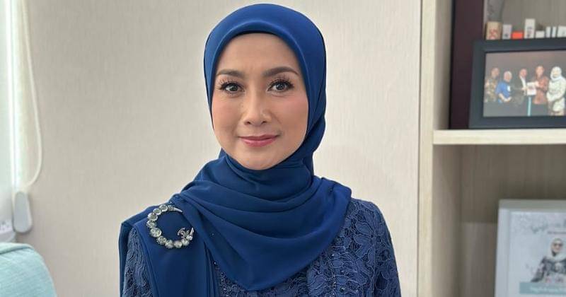 Instagram.com/desyratnasariterdepan